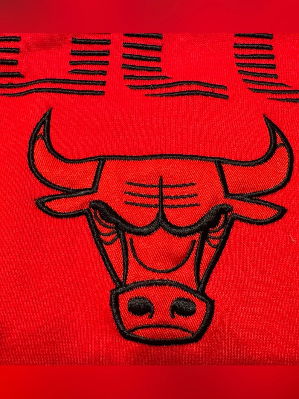 Chicago Bulls adidas sweatshirt men’s size XL
